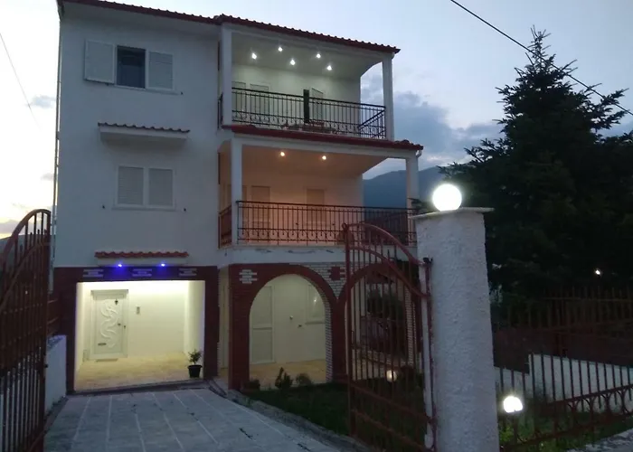 Villa Agnanti Apts And Suites