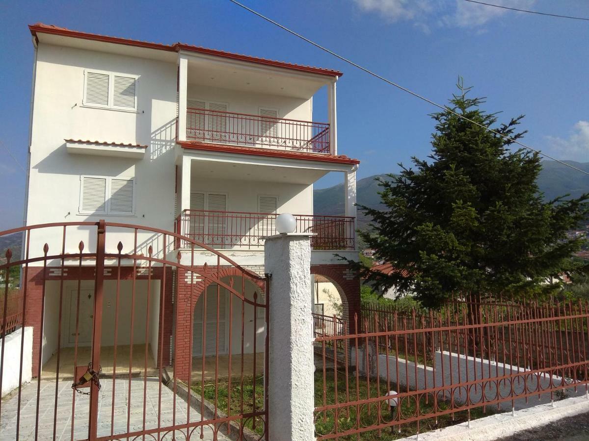 Agnanti Apts And Apartment Agio Pnevma